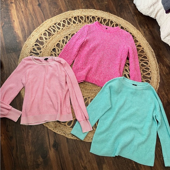 Lot of three Talbots Sweaters Size Large Petite - Picture 6 of 9